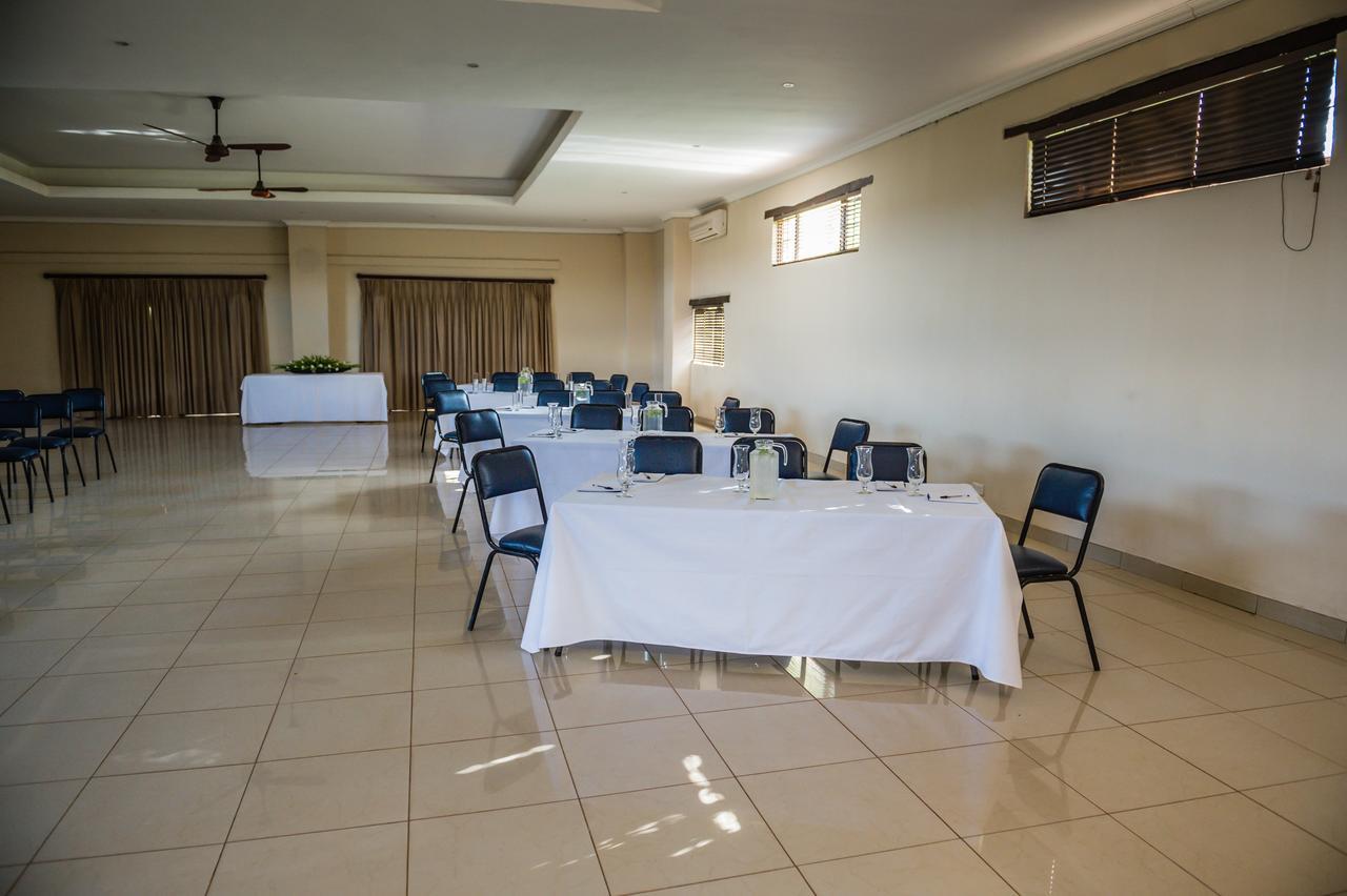 Royal Solwezi Hotel Exterior photo