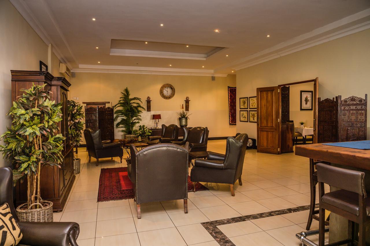 Royal Solwezi Hotel Exterior photo